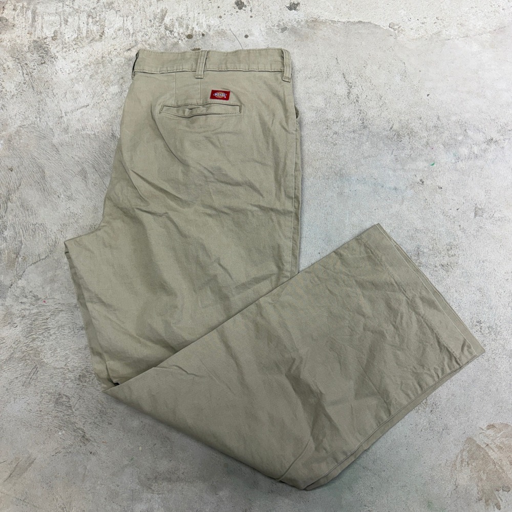 Dickies Crafted for Women Relaxed Fit Twill Pants Khaki Size 18WR‎